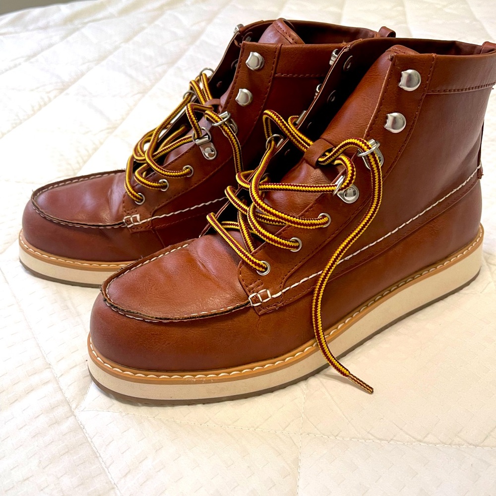 Old navy men’s size 8